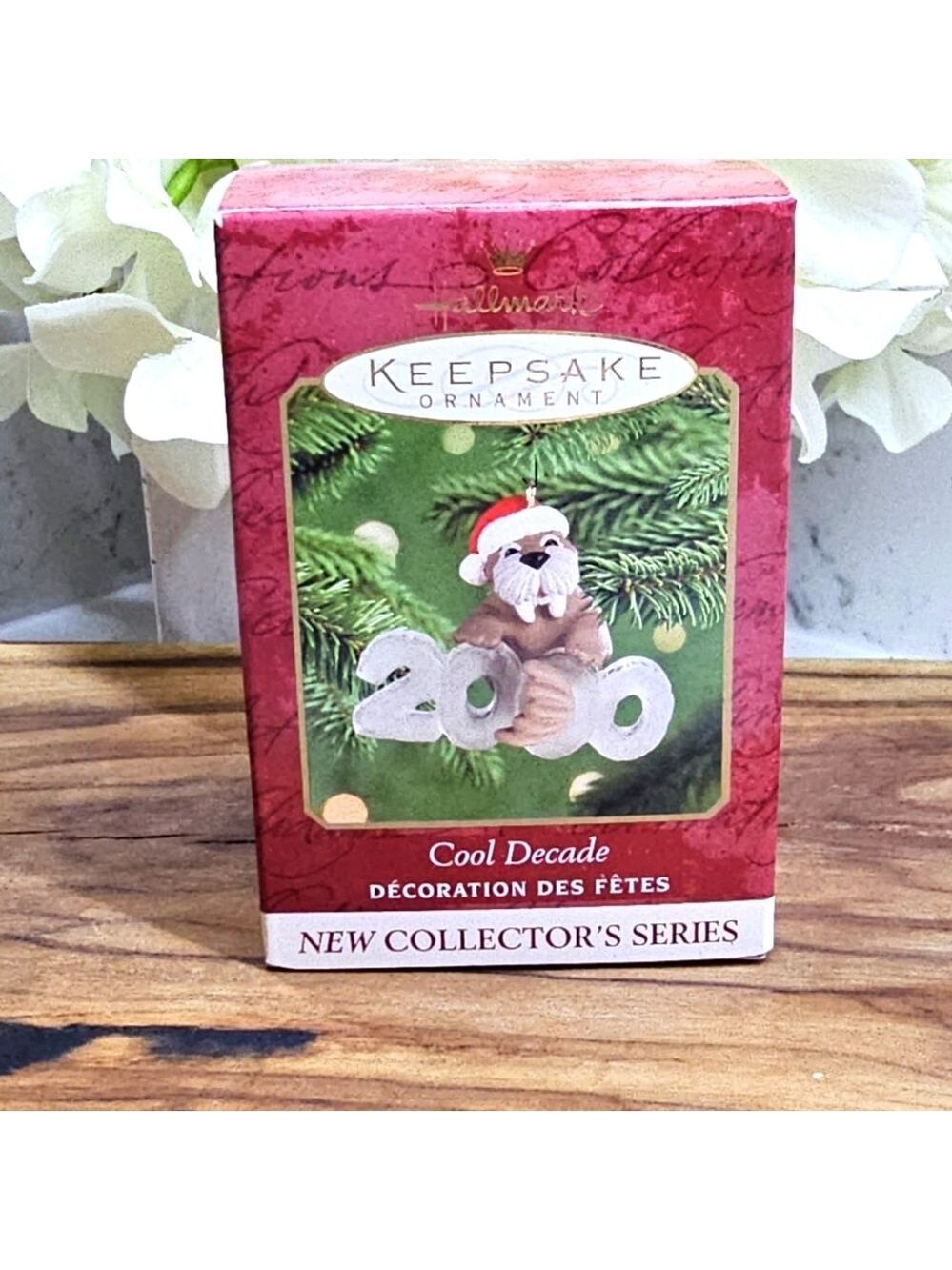 Hallmark Keepsake Ornament - Cool Decade 2000